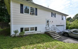 3 Malo Street, Lewiston, ME 04240