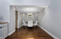 900 White Oak Lane, Liberty, MO 64068
