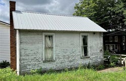 10638 Rochester Road, Minerva, OH 44625