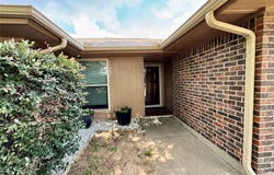 1102 Lena Street, Cleburne, TX 76033