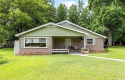 351 Shaw Lane, Sylacauga, AL 35150