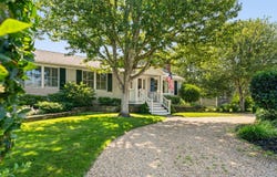 21 Kitts Field Circle, Edgartown, MA 02539