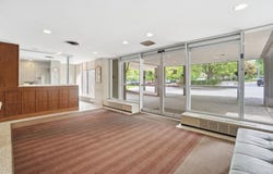 2324 Madison Road, Cincinnati, OH 45208