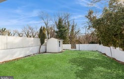 1312 KINGS HIGHWAY, SWEDESBORO, NJ 08085