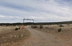 BARTON Road, Edgewood, NM 87015