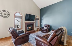 5910 Aspen Circle, Johnston, IA 50131