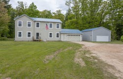 18735 Jefferson Road, Morley, MI 49336
