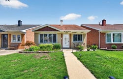 5941 S Parkside Avenue, Chicago, IL 60638