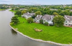 13671 Bay Hill Drive, Clive, IA 50325