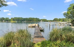 226  Crowder Point Dr, Reedville, VA 22539