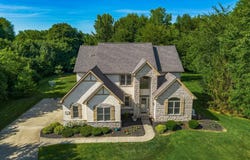 1555 Eagle Glen Drive, Blacklick, OH 43004
