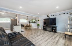6 Burnham Pl, Mount Olive Twp., NJ 07836-9514