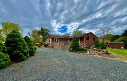 22 Larkspur Drive, Trumbull, CT 06611