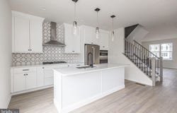 14 WARREN DR, CHALFONT, PA 18914