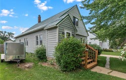 2022 8th Street, Eau Claire, WI 54703