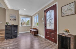 108 Maple Place, Keyport, NJ 07735