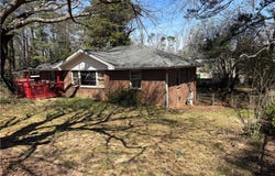 496 Elizabeth Lane SW, Mableton, GA 30126