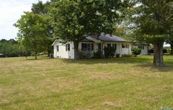 3720 Tidmore Bend Road, Gadsden, AL 35901