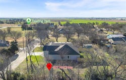 507 McKinley Street, McGregor, TX 76657