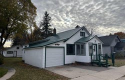 112 E Ave B, Newberry, MI 49868
