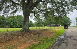 1.5 E 2090 Rd, Hugo, OK 74743