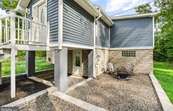 6 KATES TRACT, MOUNT HOLLY, NJ 08060