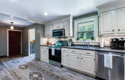 5 Bellevue Avenue, Claremont, NH 03743