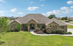 1499 Prairie Flower, Seguin, TX 78155
