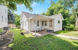 3021 Edmond Street, St Joseph, MO 64507