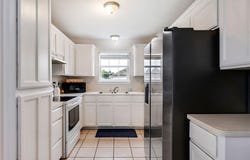 911 Gardenia Street, College Station, TX 77845