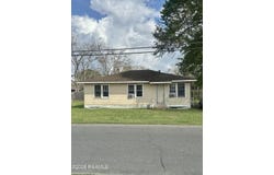 1750 W Peach Avenue, Eunice, LA 70535