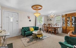 1373 PUGGY LANE, BETHLEHEM, PA 18015
