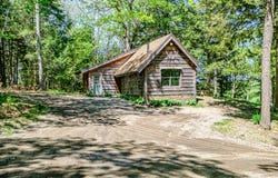 543 B Middle Road, Dresden, ME 04342
