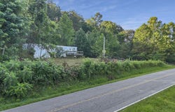 1420 Tatmans Road NE, Crooksville, OH 43731
