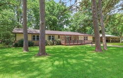 105 Maple, Broken Bow, OK 74728