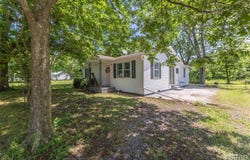 1626 Highway 142, Poplar Bluff, MO 63901