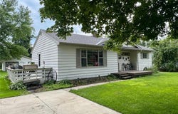 705 S 12th Street, Olivia, MN 56277