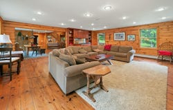 7 Yodeling Lane, Dover, VT 05356