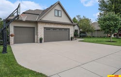 1736 Frederiksen Street, Fremont, NE 68025
