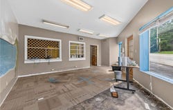 902 W Liberty Drive, Liberty, MO 64068