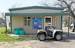 117 S Washington St, Cassoday, KS 66842