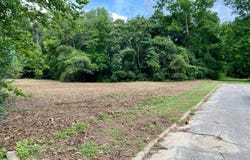 301 S Carroll St, Enterprise, AL 36330