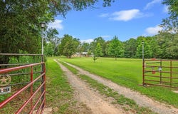 2461 County Road 4916, Timpson, TX 75975