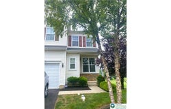 985 King Way, Upper Macungie Twp, PA 18031