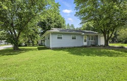 209 W Pinto Street, Goodman, MO 64843