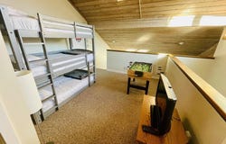 1421 HIGHLANDS, ROSELAND, VA 22967