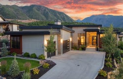 718 S NEBO Cir, Woodland Hills, UT 84653