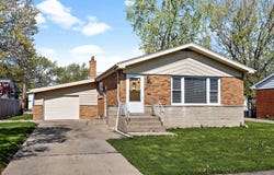 316 N Arquilla Drive, Chicago Heights, IL 60411