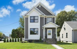 28 Pershing Ave, Cranford Twp., NJ 07016-3345