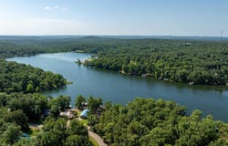 71 Lakeside Dr, Williford, AR 72482